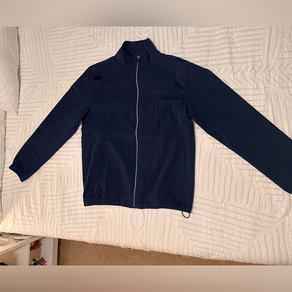 Fila Men’s Navy lightweight Tennis Jacket. Size M. Excellent condition.